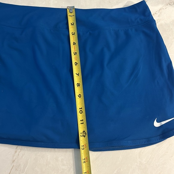 Lot of 3 Nike Dri Fit tennis skirts/skorts—size large - Picture 9 of 9